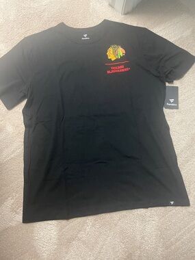 Fanatics Black Chicago Blackhawks Logo Short-Sleeve Tee